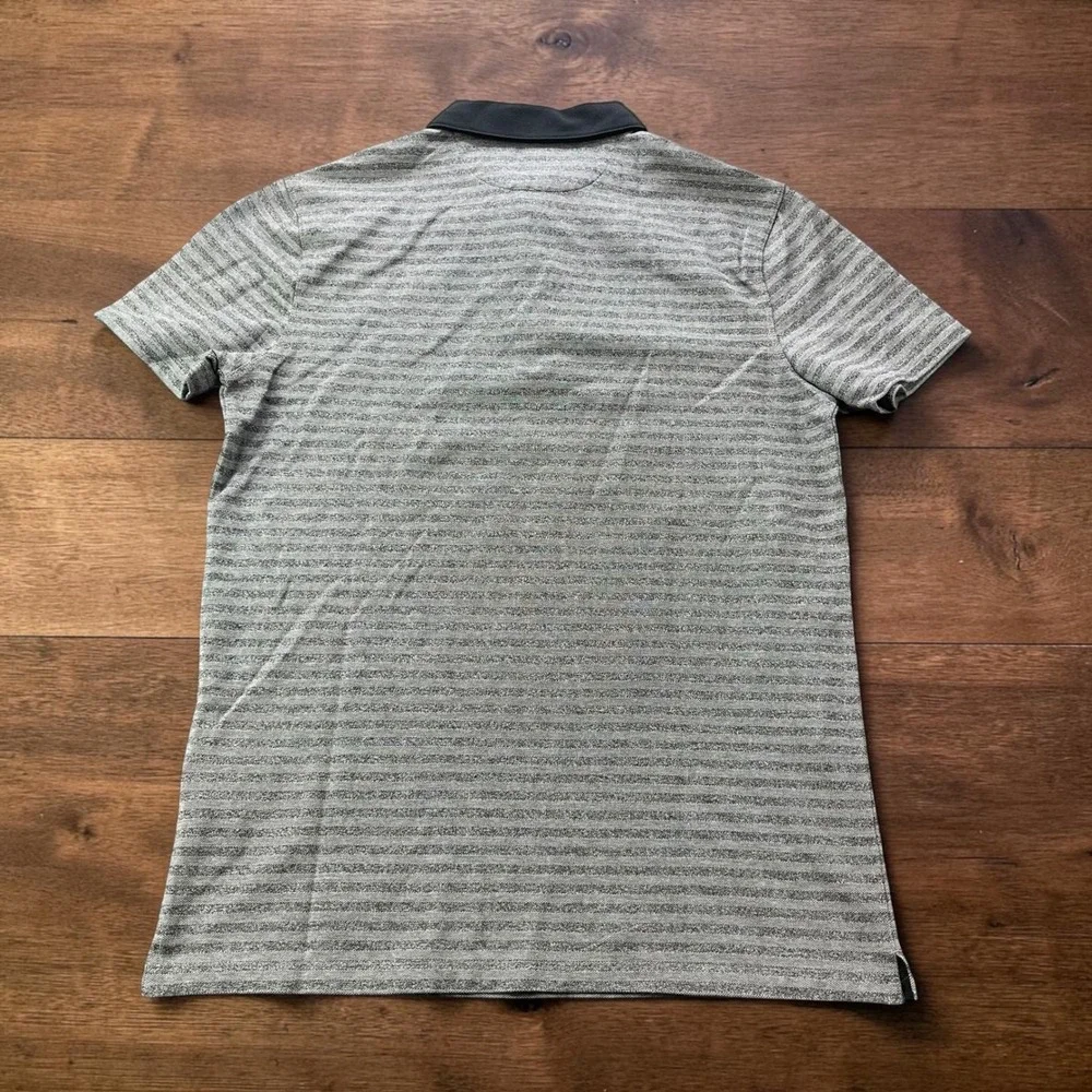 NEW Banana Republic Performance Pique Polo Mens (M) Grey Striped Short Sle Shirt